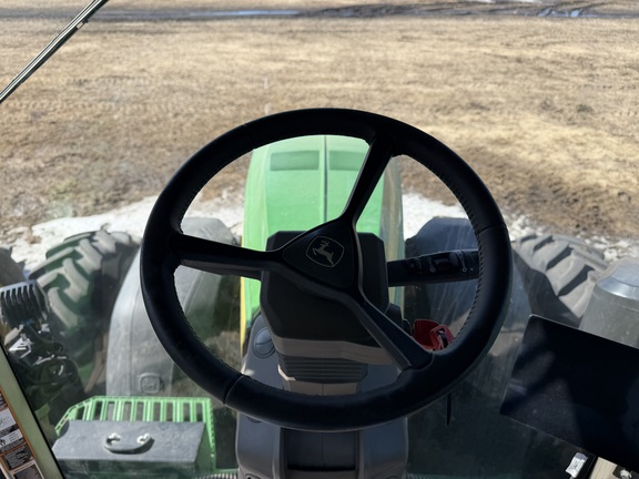 2025 John Deere 8R 340 - Photo28