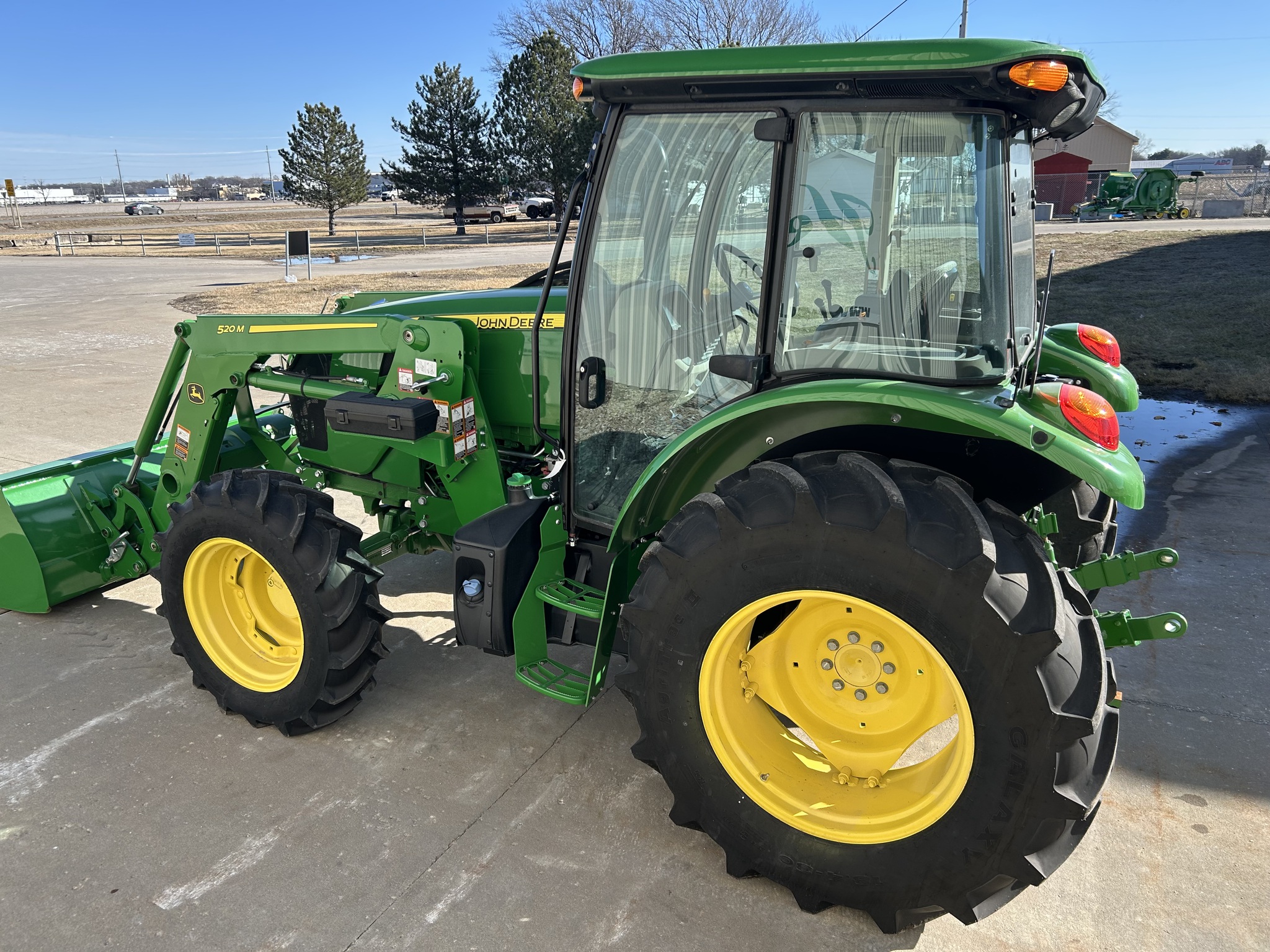  2023 John Deere 5090E at Heritage Tractor in Topeka, KS