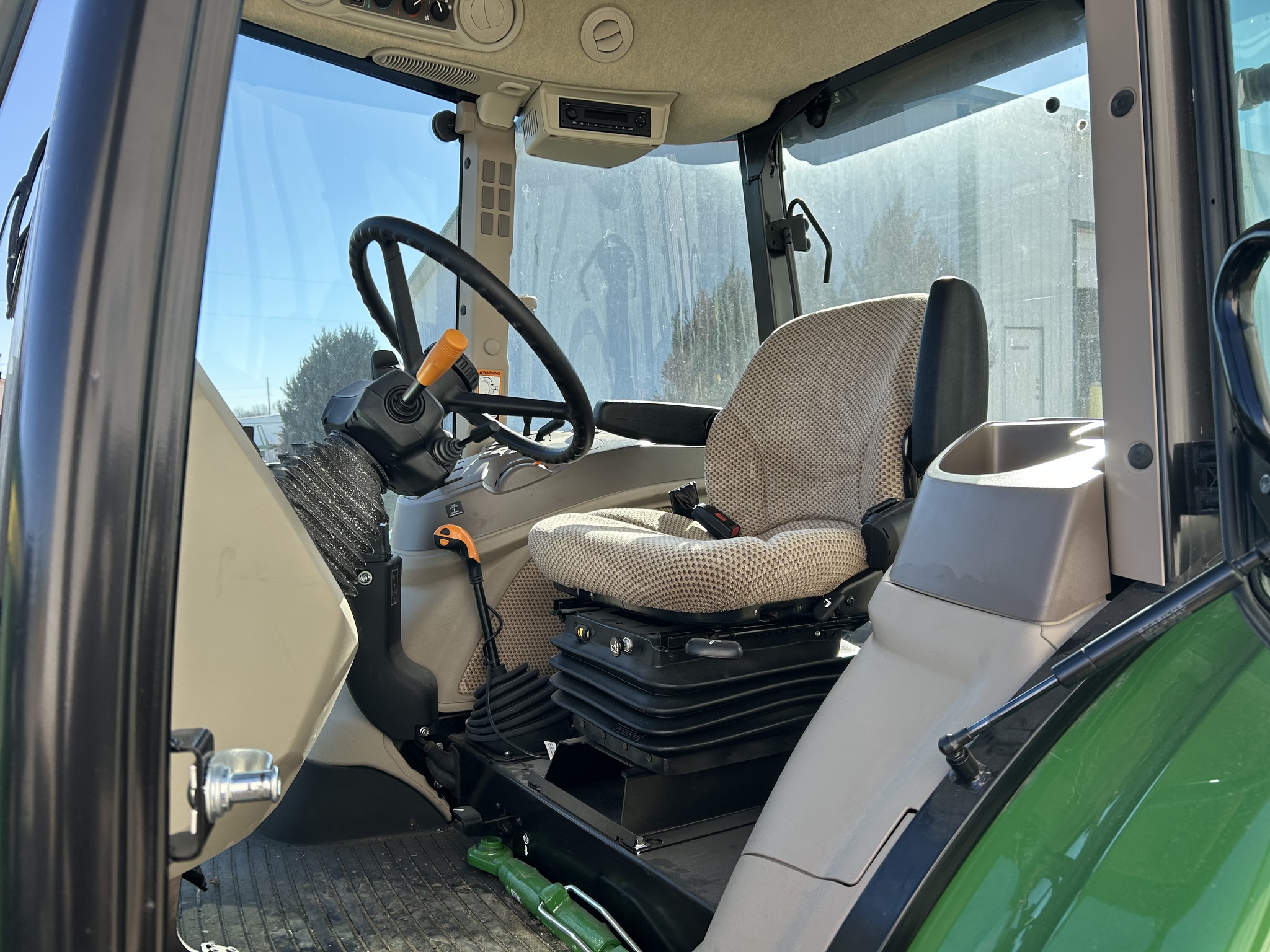  2023 John Deere 5090E at Heritage Tractor in Topeka, KS