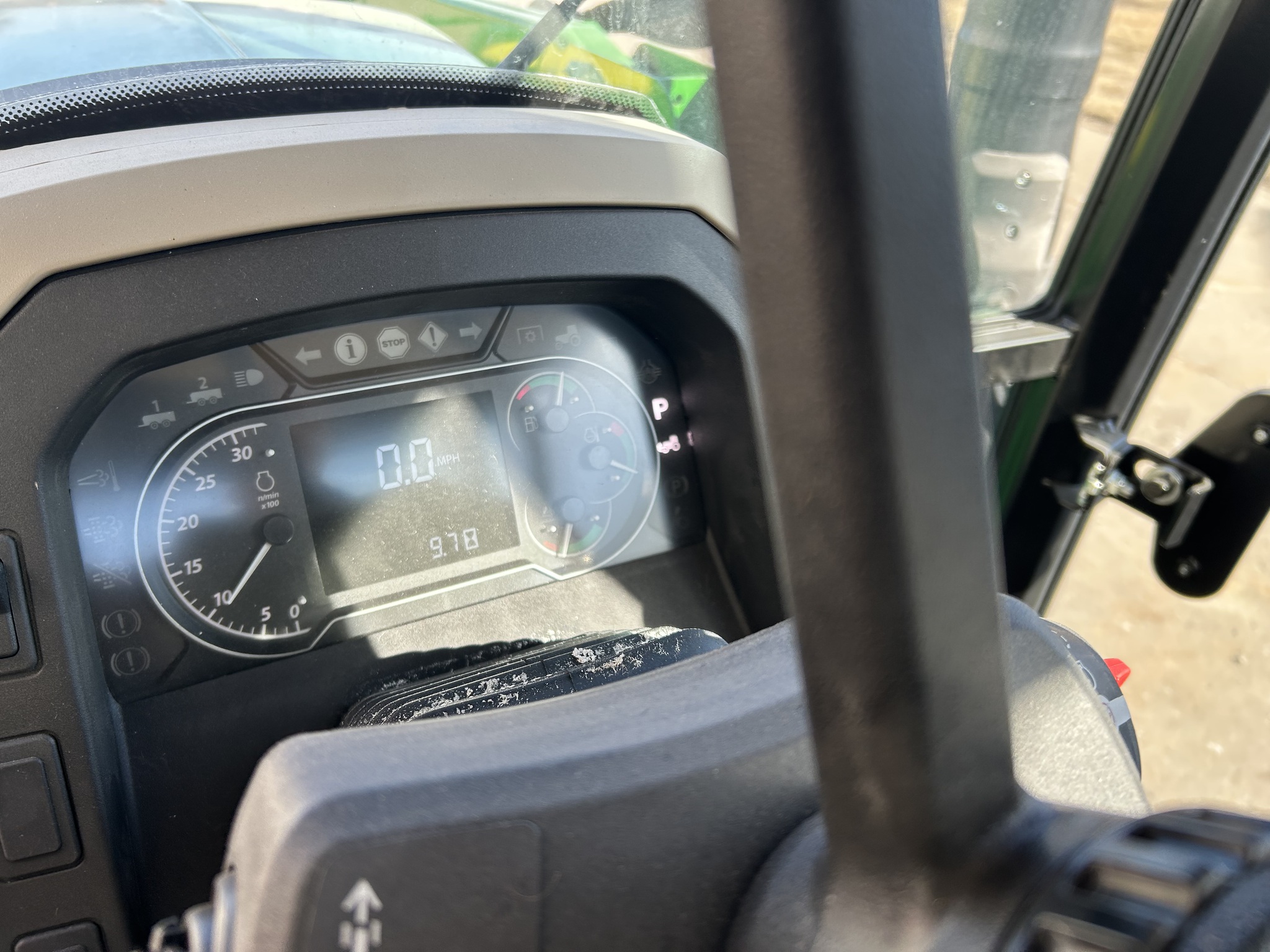  2023 John Deere 5090E at Heritage Tractor in Topeka, KS