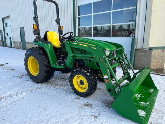 Used 2024 John Deere 3038E Compact Utility Tractors at Horizon Ag & Turf in Edmonton West, AB - Photo4