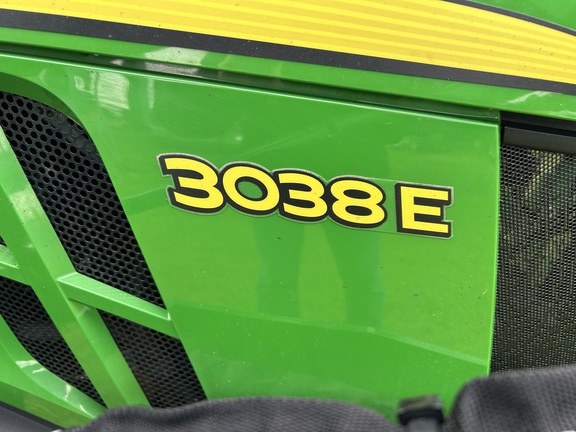 Used 2024 John Deere 3038E Compact Utility Tractors at Horizon Ag & Turf in Wetaskiwin, AB - Photo21
