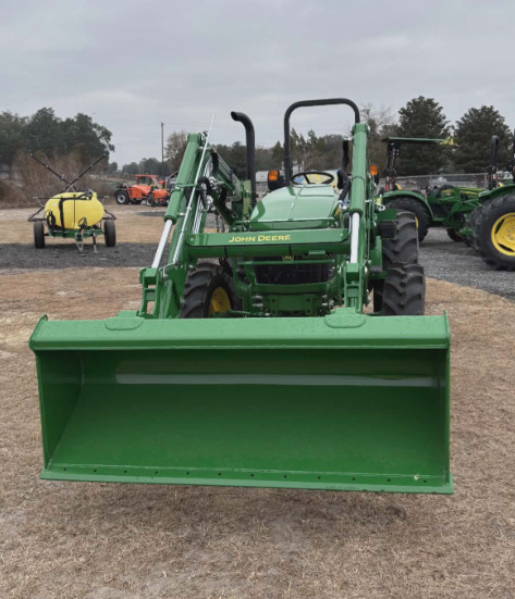 2024 John Deere 5067E Image 3