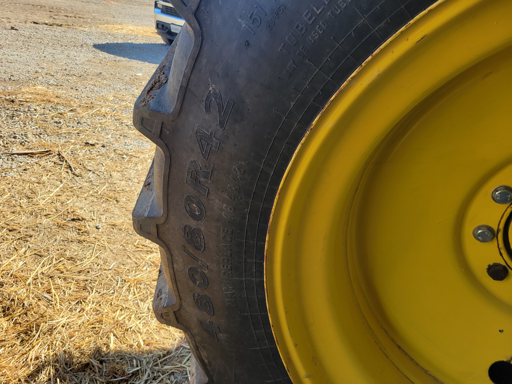  2005 John Deere 7820 at Heritage Tractor in Roanoke, IL