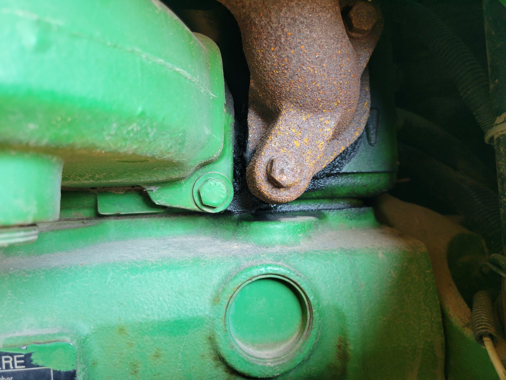  2005 John Deere 7820 at Heritage Tractor in Roanoke, IL