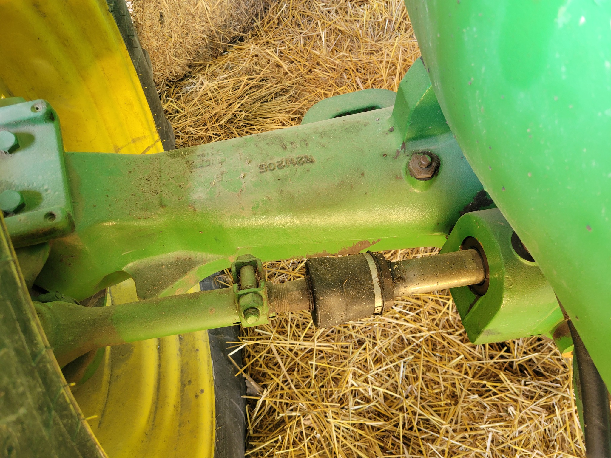  2005 John Deere 7820 at Heritage Tractor in Roanoke, IL