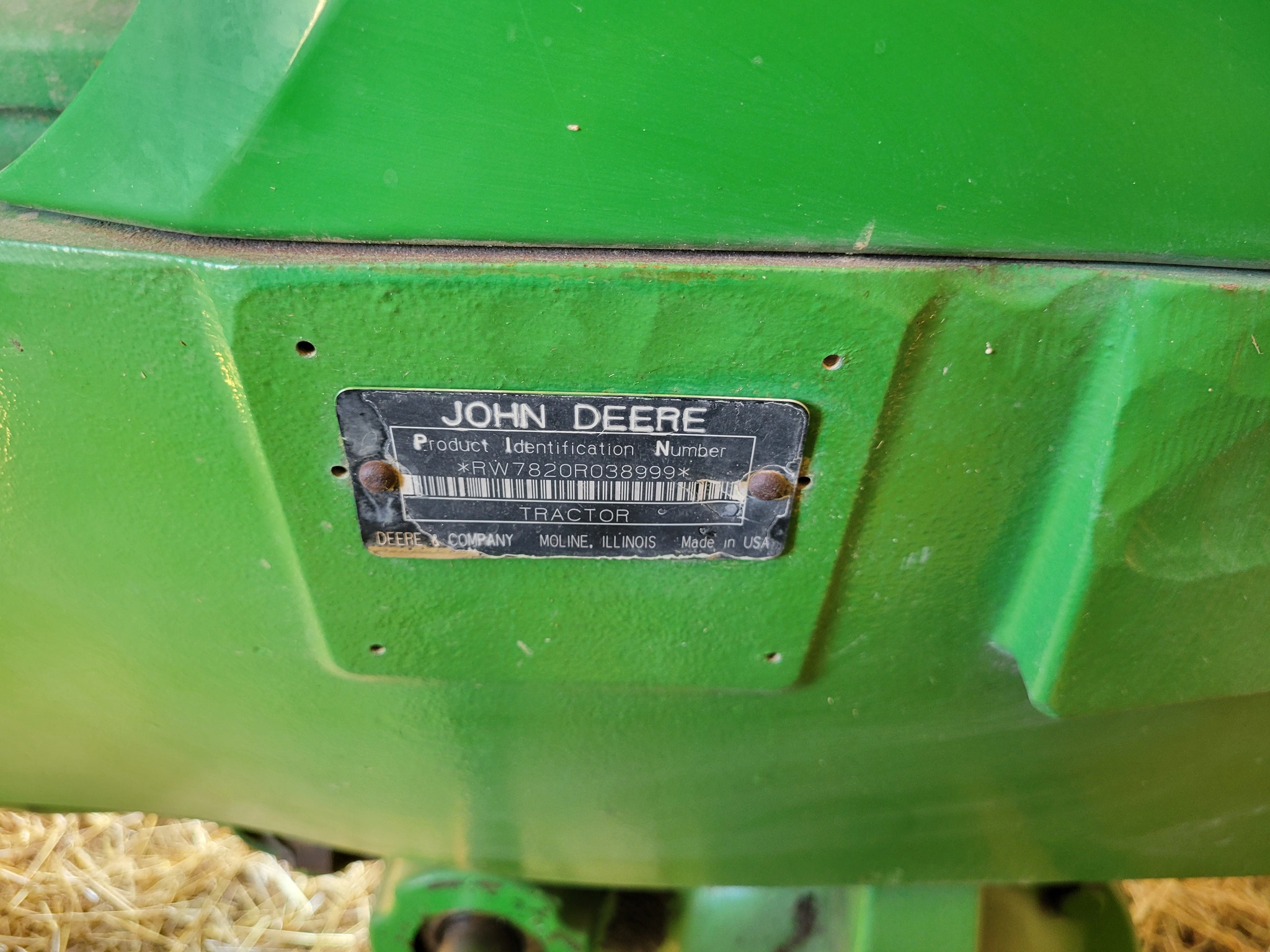  2005 John Deere 7820 at Heritage Tractor in Roanoke, IL