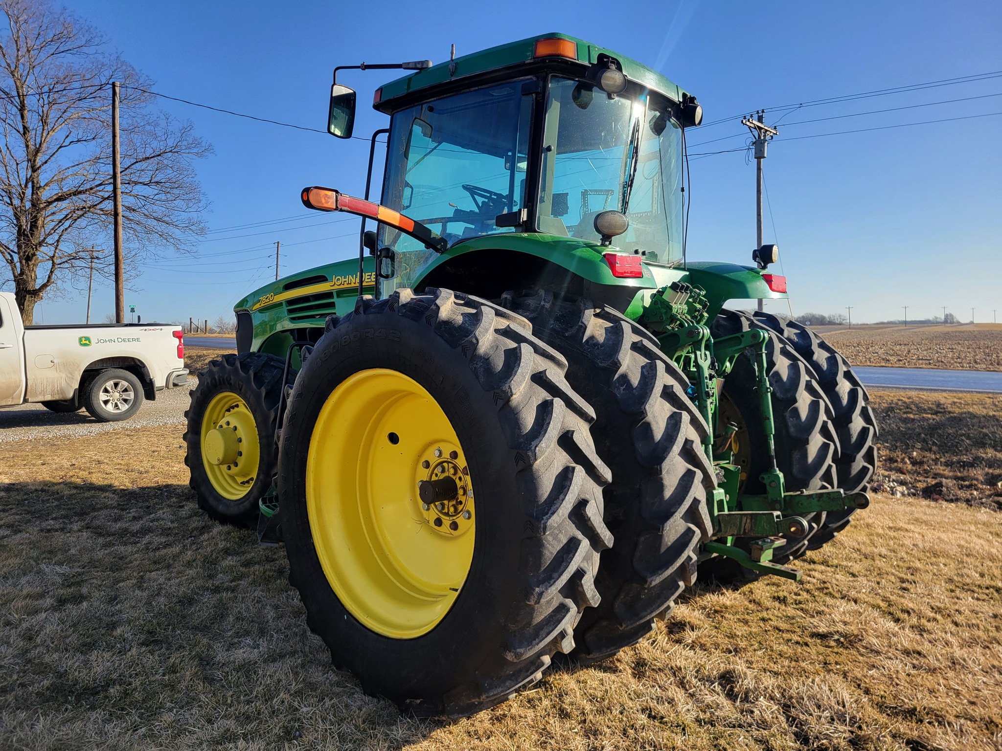  2005 John Deere 7820 at Heritage Tractor in Roanoke, IL