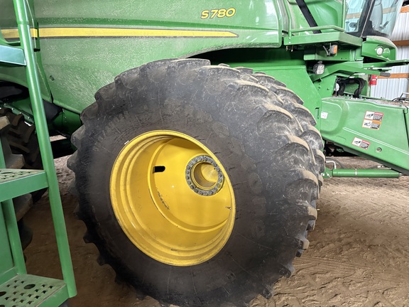 2024 John Deere S780 - Photo12