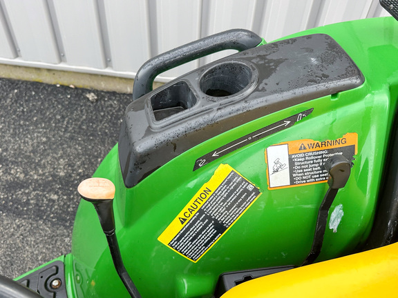 2022 John-Deere 3043D