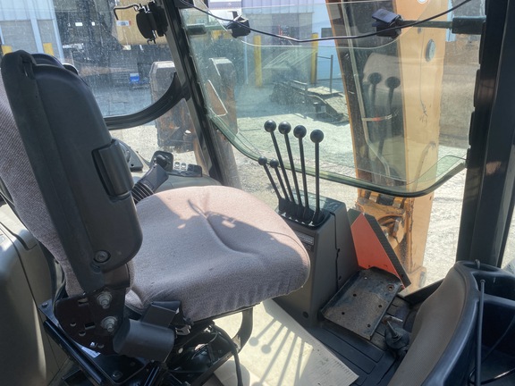 2013 Case 590S N