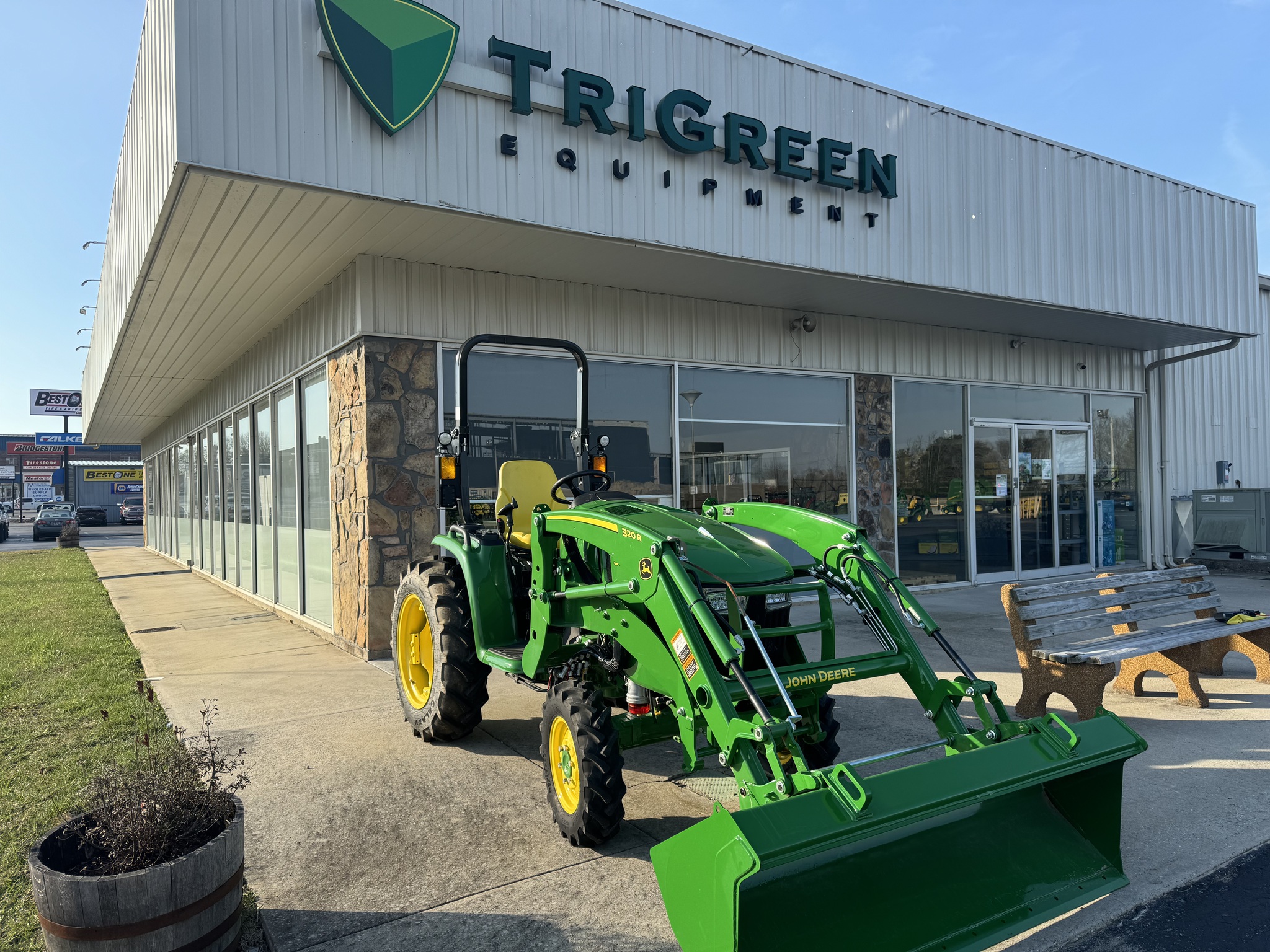 2024 John Deere 3033R