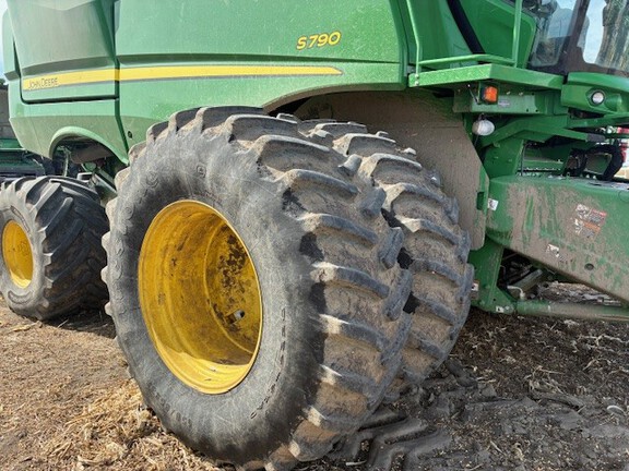2022 John Deere S790 (8th thumbnail)