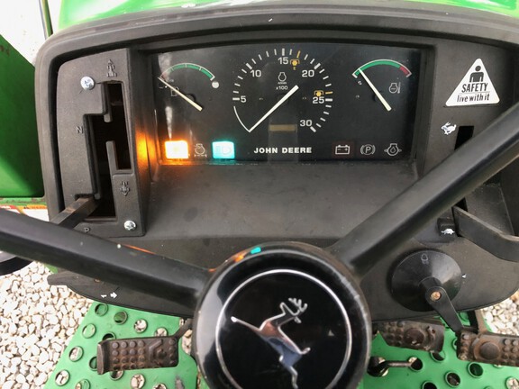 1998 John Deere 5310