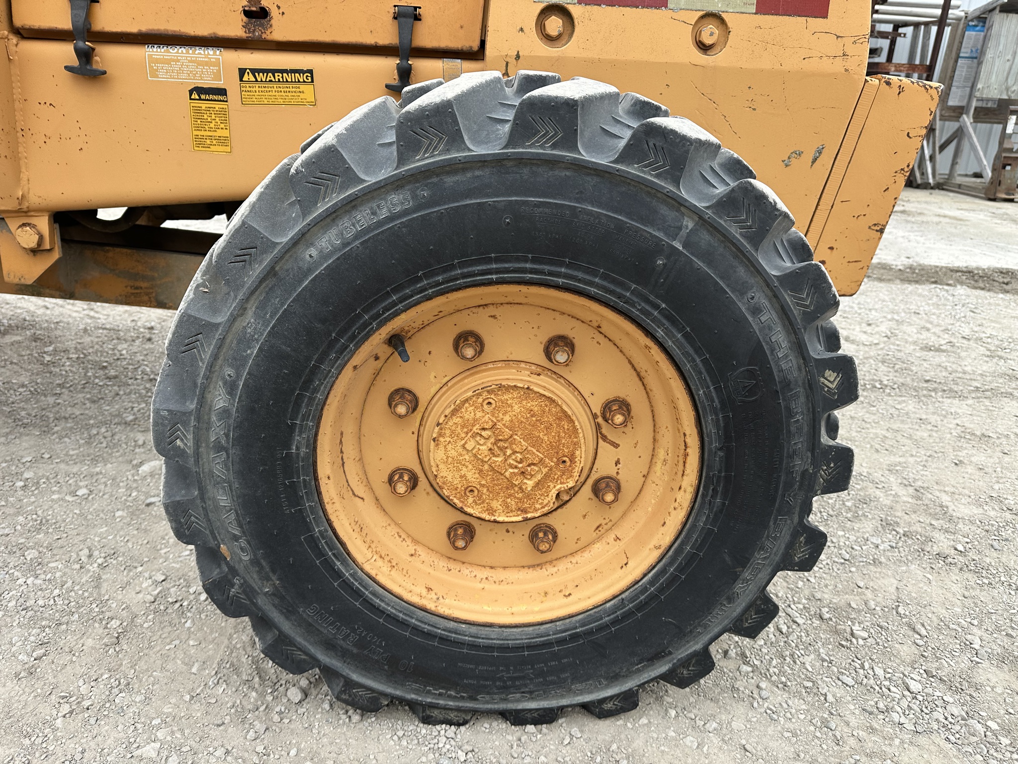 1990 J.I. Case 586E Image 9