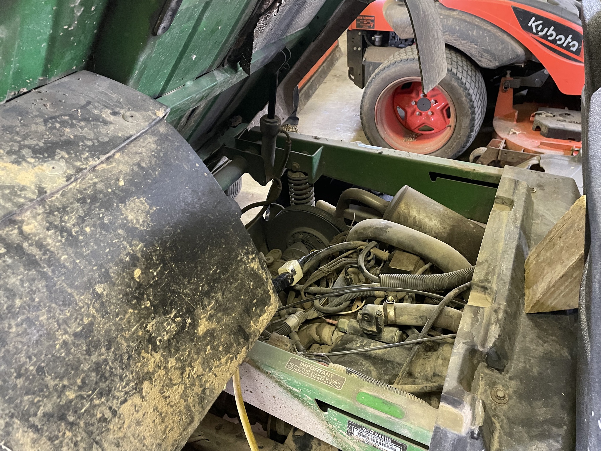  2004 John Deere HPX 4X4 D at Heritage Tractor in Rolla, MO