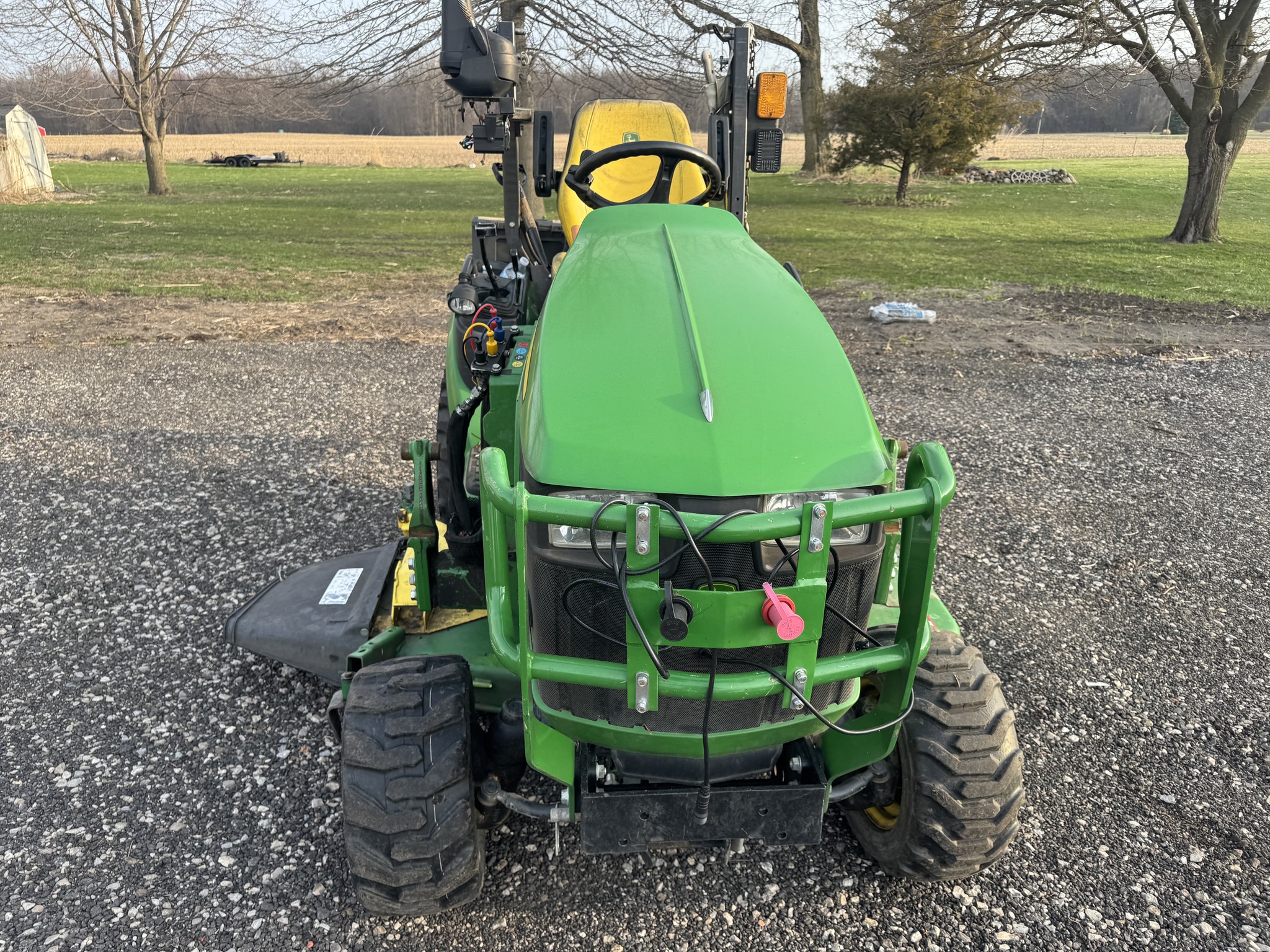 2020 John Deere 1025R Image 2