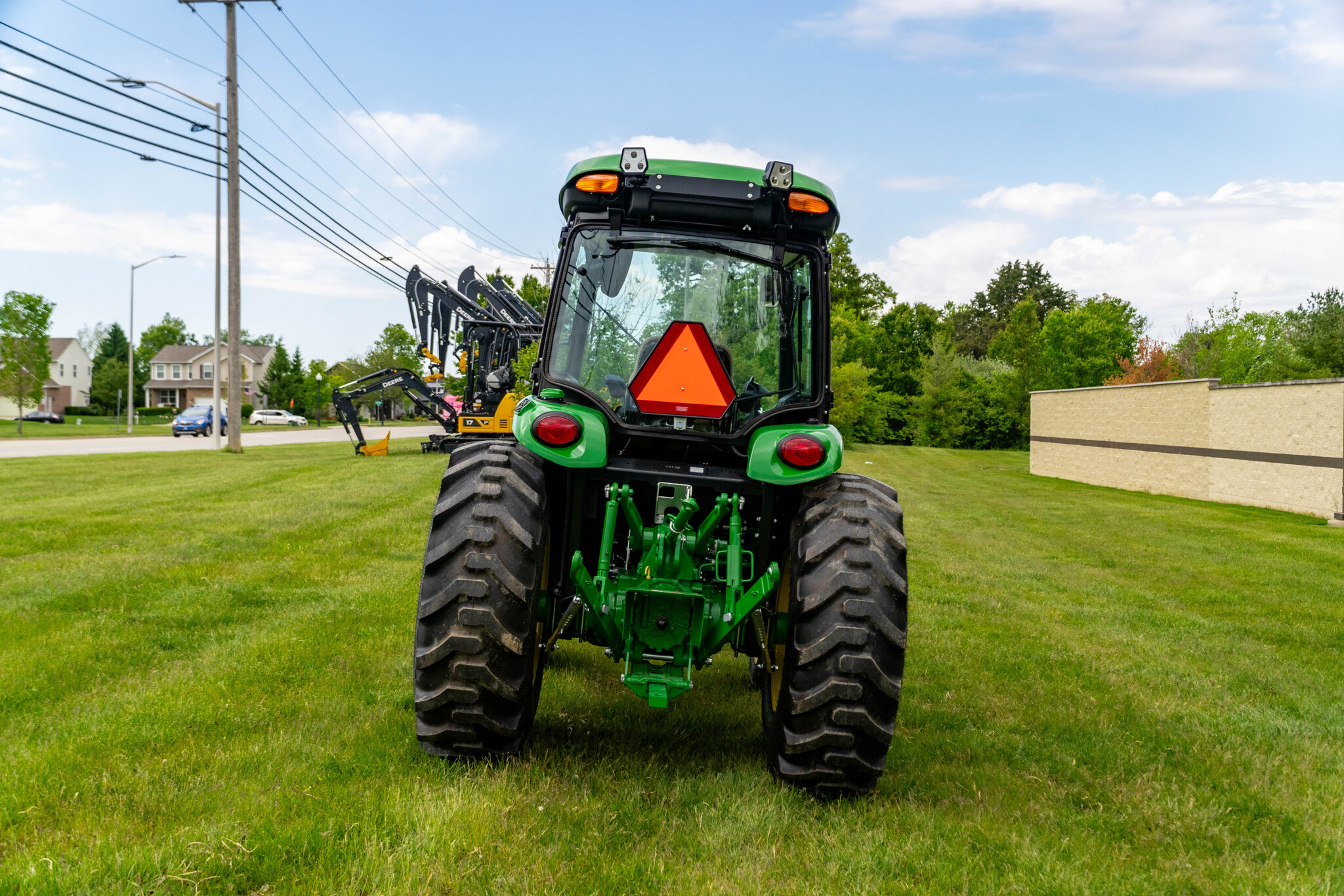 New In-Stock 2026 John Deere 4066R Compact Utility Tractors at Koenig Equipment in Tipp City, OH - PhotoXL4