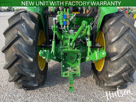 Photo of 2025 John Deere 5090E