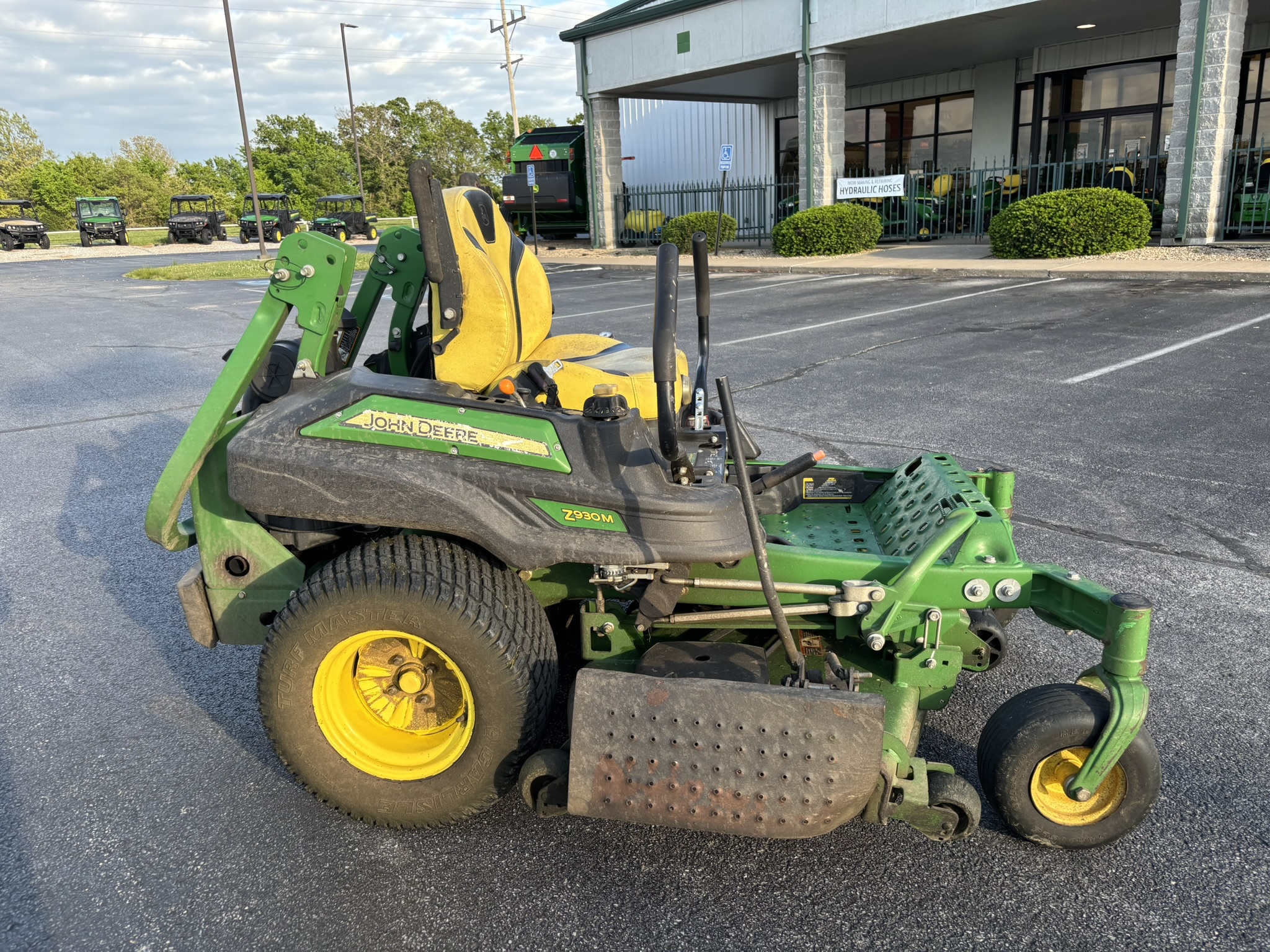  2019 John Deere Z930M at Heritage Tractor in Joplin, MO