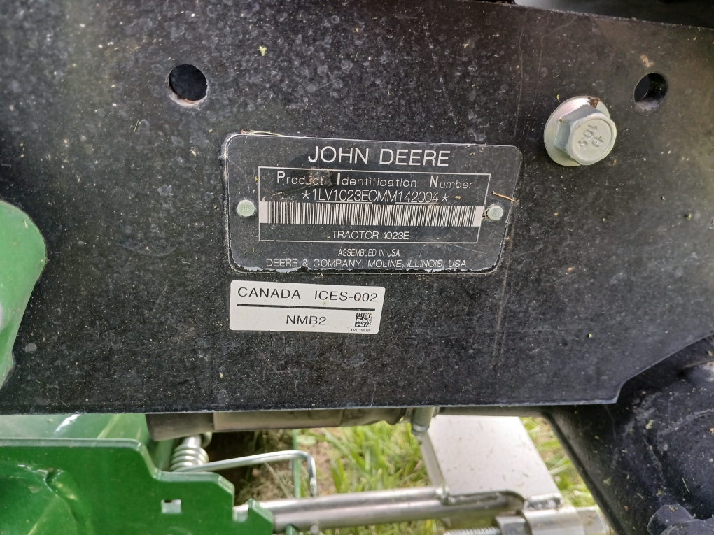  2021 John Deere 1023E at Heritage Tractor in Rolla, MO
