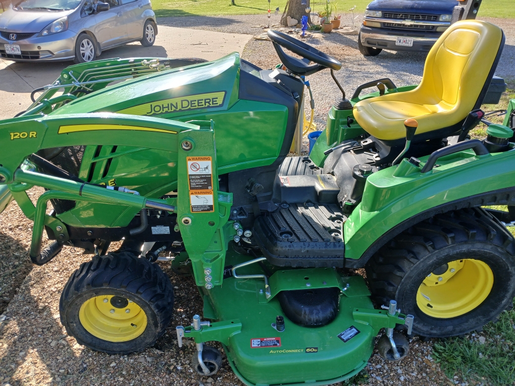  2021 John Deere 1023E at Heritage Tractor in Rolla, MO