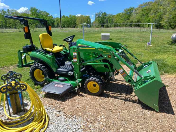  2021 John Deere 1023E at Heritage Tractor in Rolla, MO