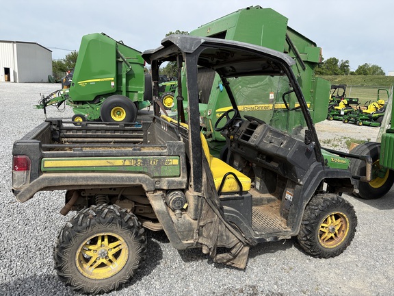 XUV 845M
