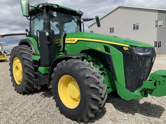 Photo of 2021 John Deere 8R 370