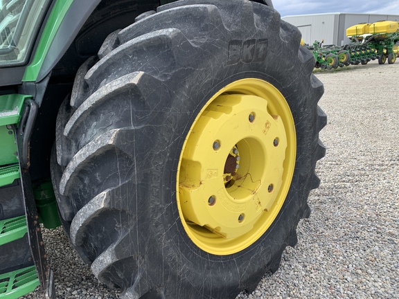 Photo of 2021 John Deere 8R 370