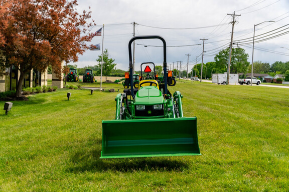 New In-Stock 2026 John Deere 1023E Compact Utility Tractors at Koenig Equipment in Amelia, OH - Photo2