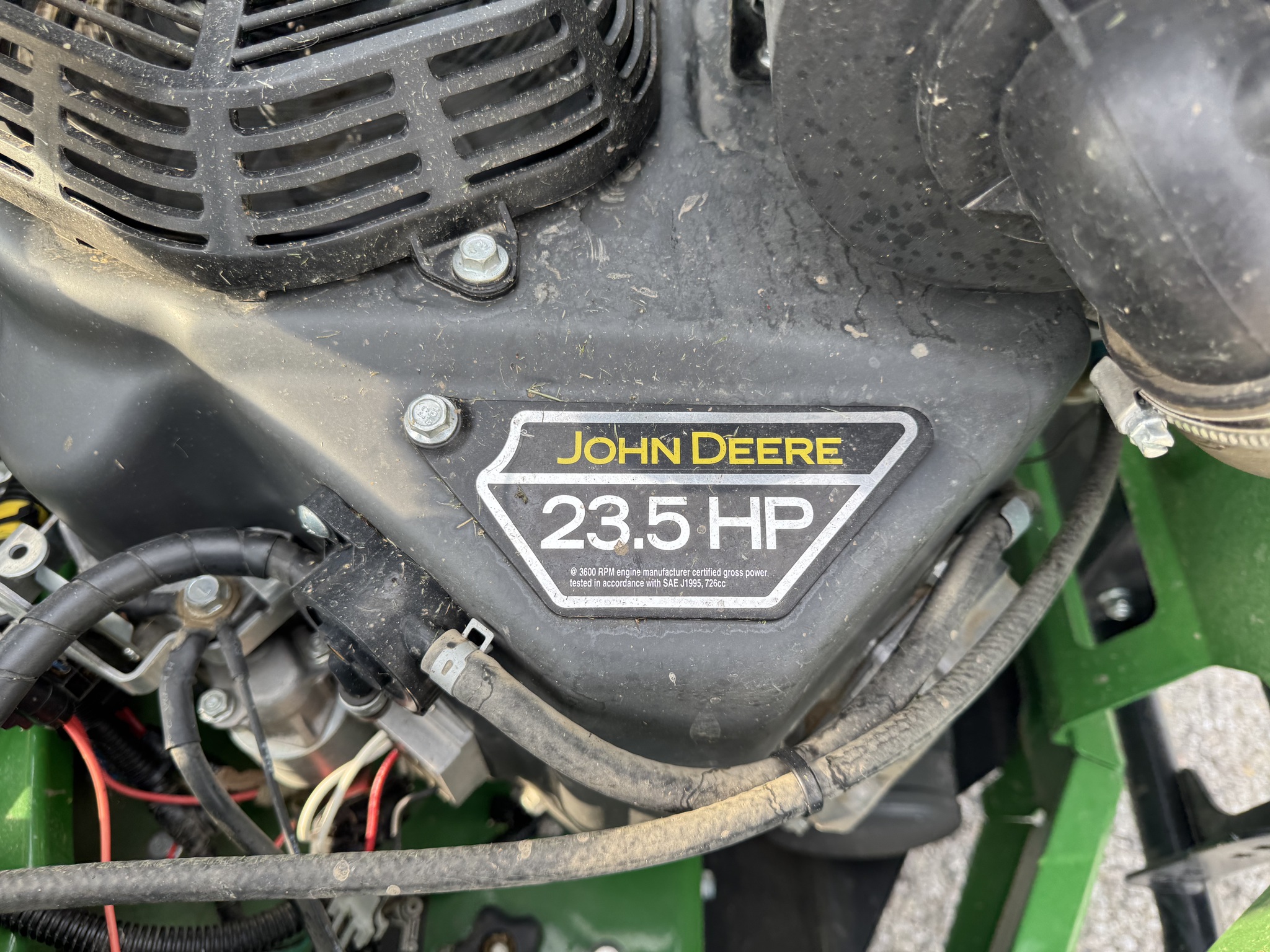 2023 John Deere Z740R Image 7