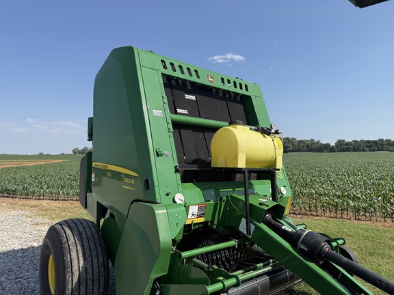 Photo of 2022 John Deere 560R