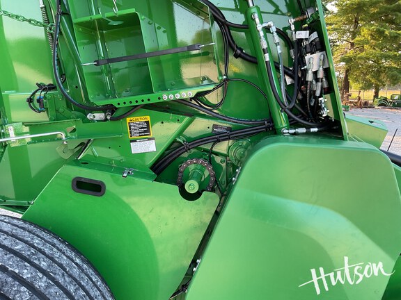 Photo of 2022 John Deere 560R