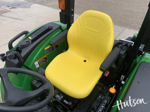 Photo of 2026 John Deere 4052R