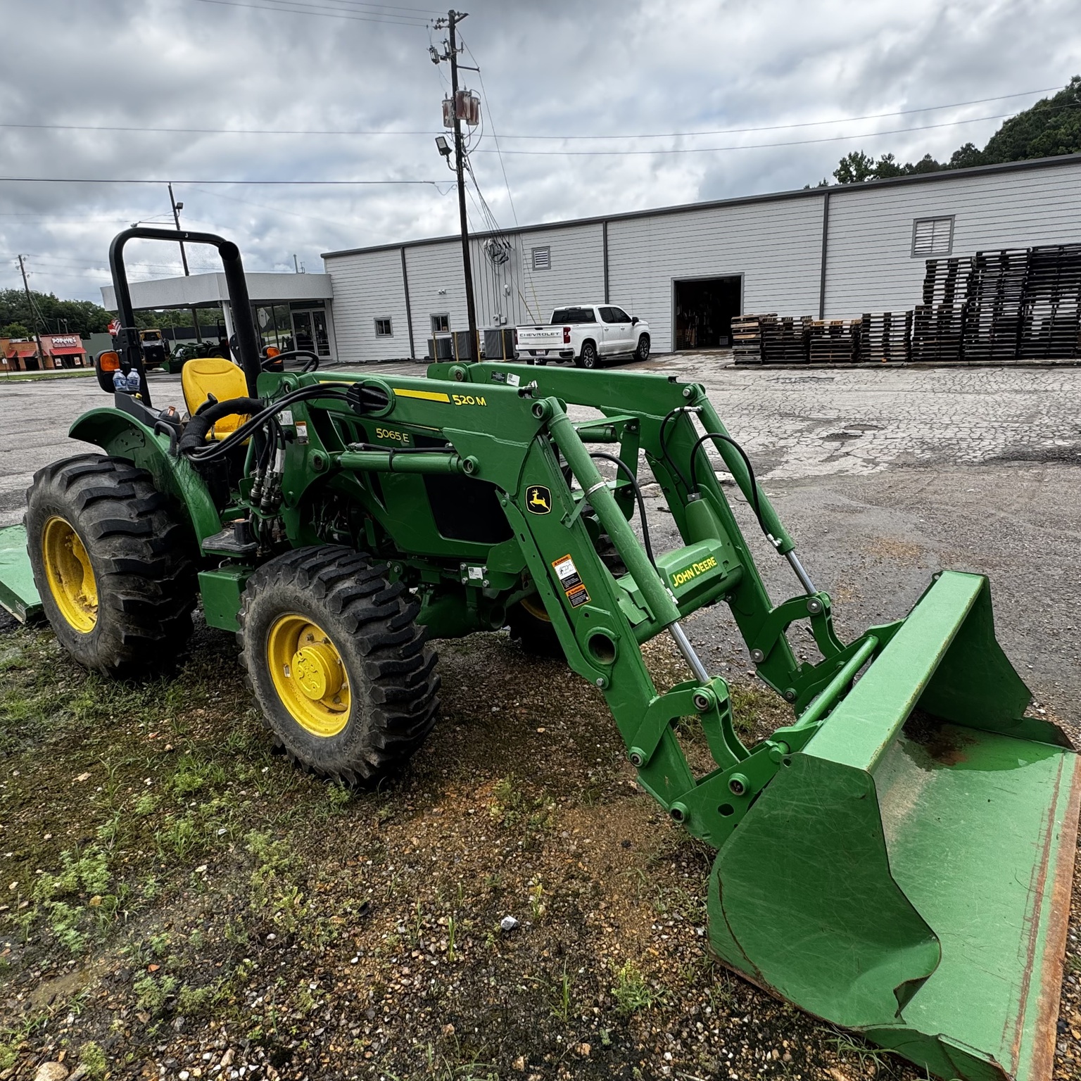 2022 John Deere 5065E