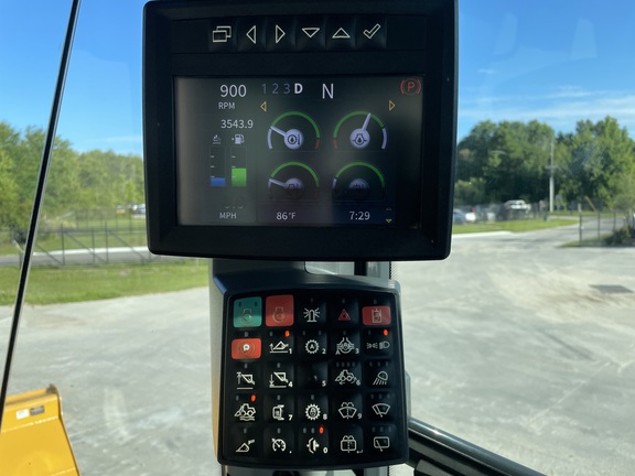 2022 John Deere 624 P