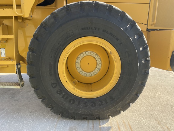 2022 John Deere 624 P