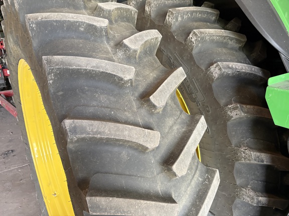 2024 John Deere 8R 230 - Photo6