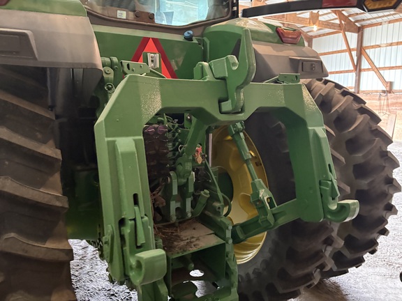 2024 John Deere 8R 230 - Photo13