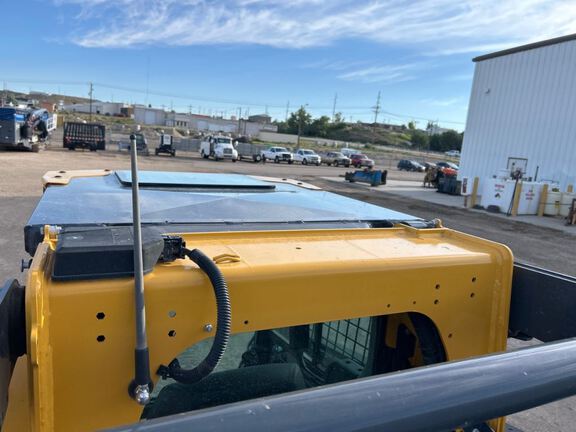 2025 John Deere 333P