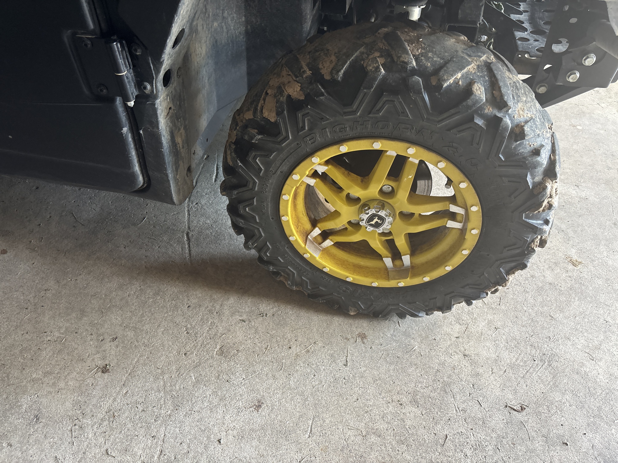 Used 2022 John Deere XUV 865M ATVs & Gators at Koenig Equipment in Germantown, OH - PhotoXL4