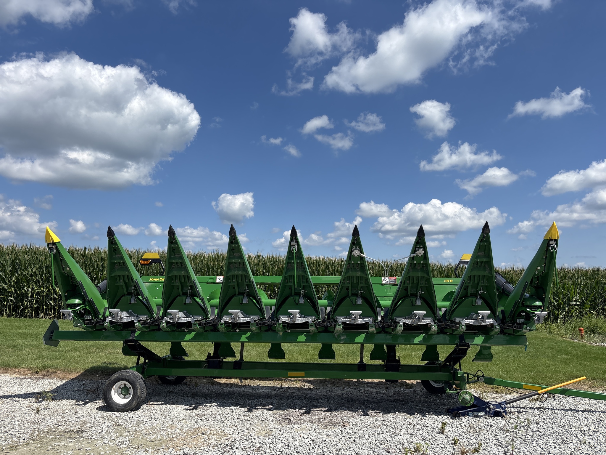 Used 2026 John Deere CR 8 Corn and Row Crop headers at Koenig Equipment in Urbana, OH - PhotoXL1