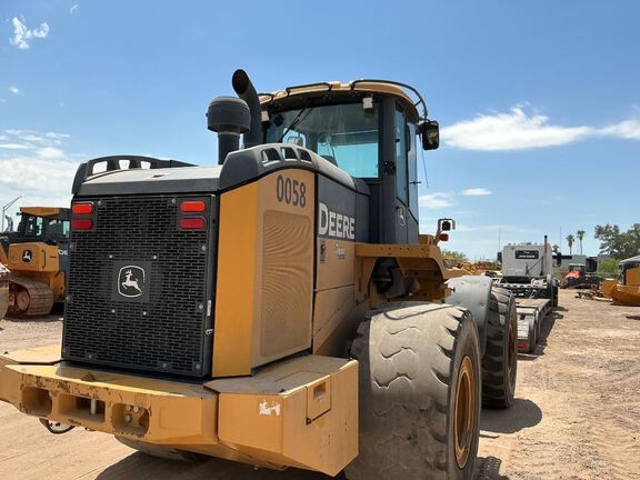 2019 John Deere 644K