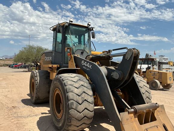 2019 John Deere 644K