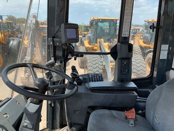 2019 John Deere 644K