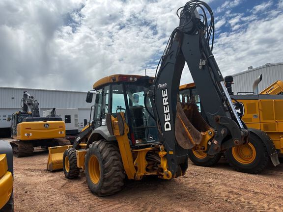 2017 John Deere 410L