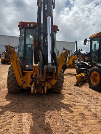 2017 John Deere 410L