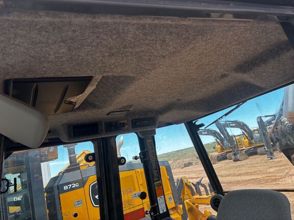 2017 John Deere 410L
