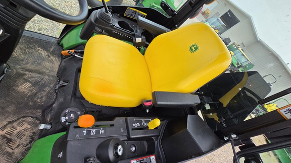 Photo of 2025 John Deere 2025R